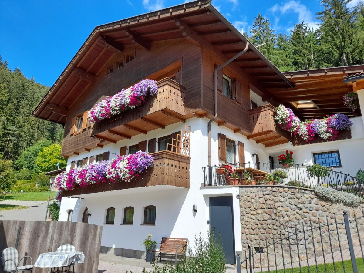 Haus Kohler Bernhard Apartment Нова Леванте Екстериор снимка